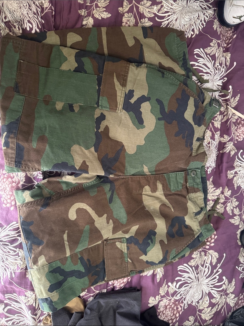 Men's Camo Cargo Shorts - Green Woodland Camouflage